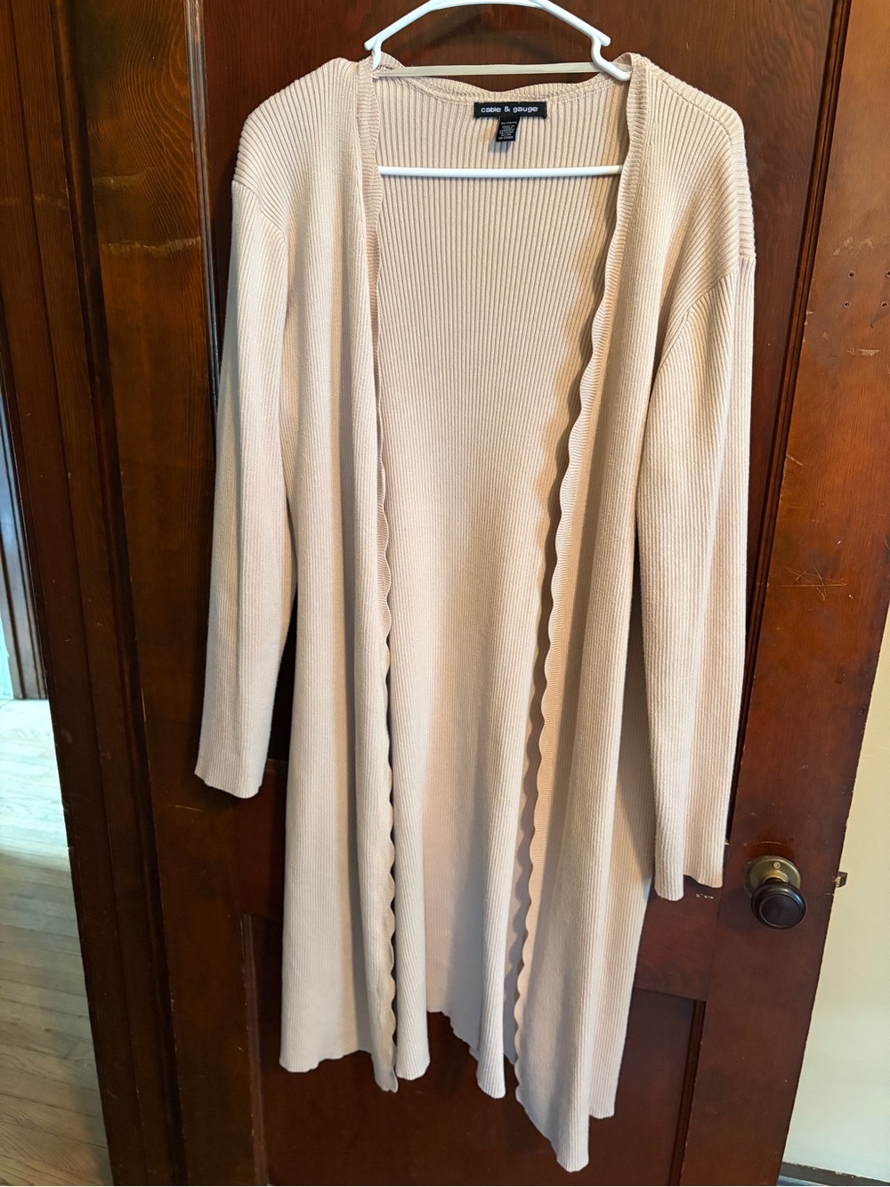 Cable & Gauge Long Open-Front Ribbed Cardigan in Light Beige